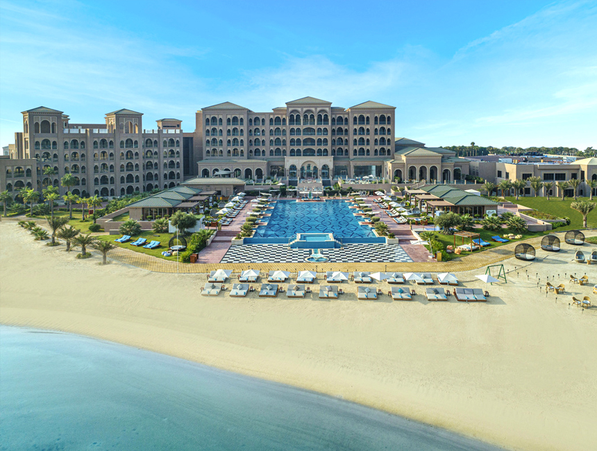 RoyalSaray.jpg RoyalSaray.jpg