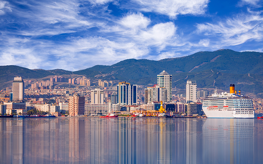 port_Izmir.jpg port_Izmir.jpg