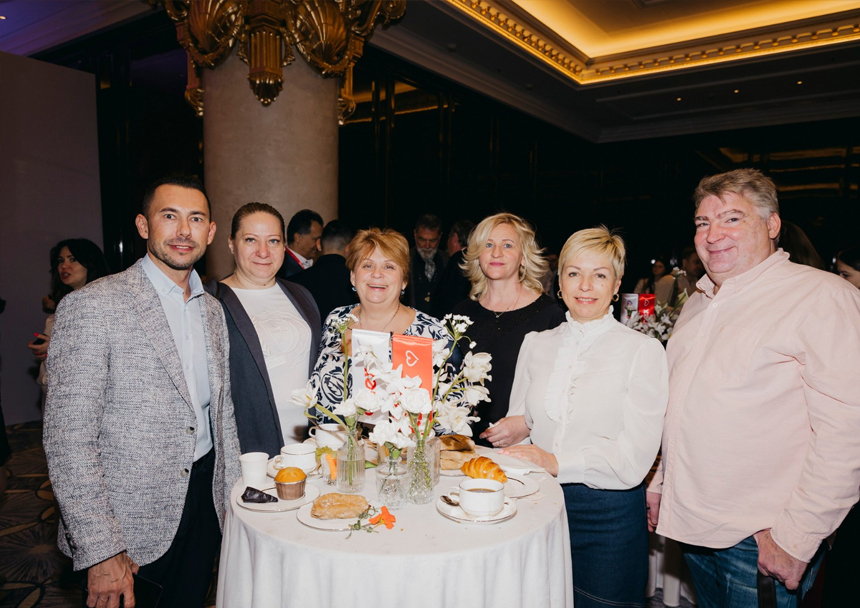 005_01.jpg 005_01.jpg